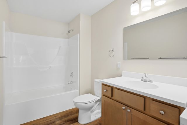 1109 N EIGHTH ST, Columbia, MO 65201