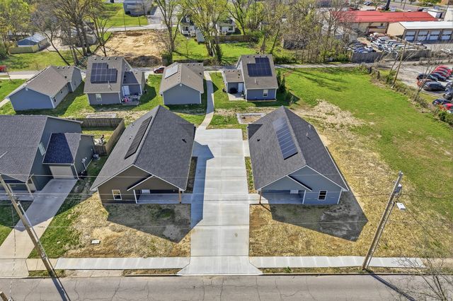 1109 N EIGHTH ST, Columbia, MO 65201