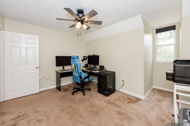 4652 Fallwood Dr, Baton Rouge, LA 70817