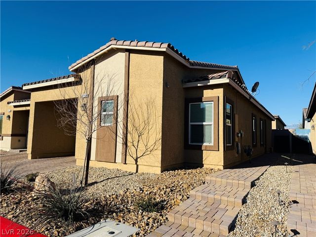 7549 Cooks Meadow Street, North Las Vegas, NV 89084