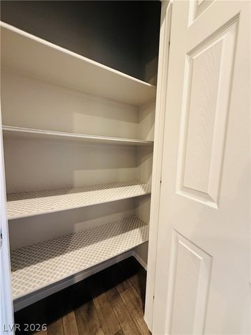 7549 Cooks Meadow Street, North Las Vegas, NV 89084