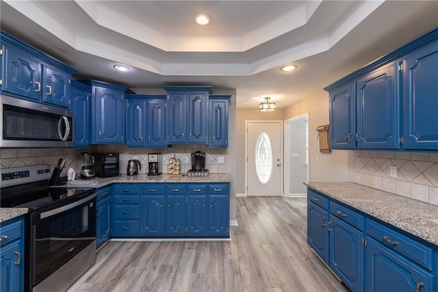 12 Itetbury Lane, Bella Vista, AR 72714