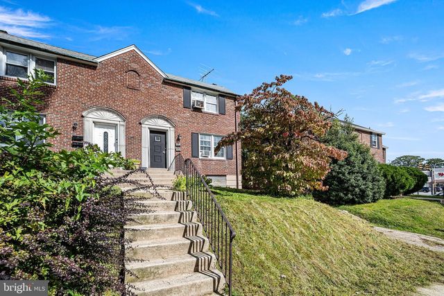 5 TRENT RD, Wynnewood, PA 19096
