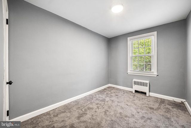 5 TRENT RD, Wynnewood, PA 19096