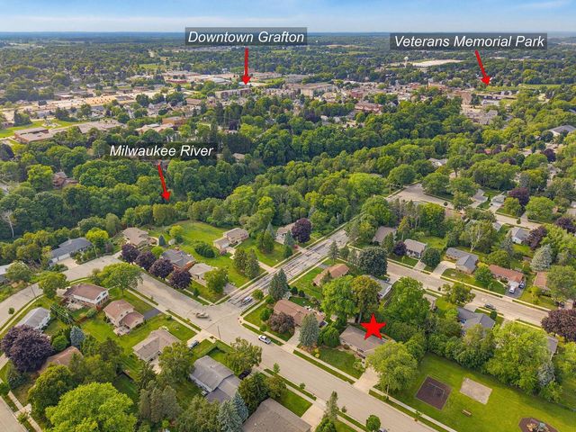 1606 N Pine STREET, Grafton, WI 53024
