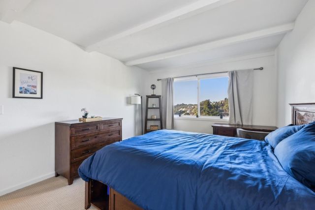 58 Villanova Drive, Oakland, CA 94611