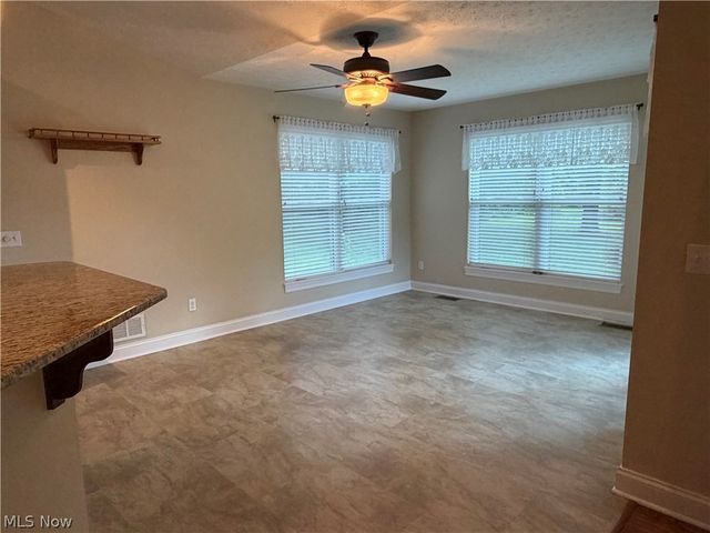 484 Water Pointe Lane, Brunswick, OH 44212