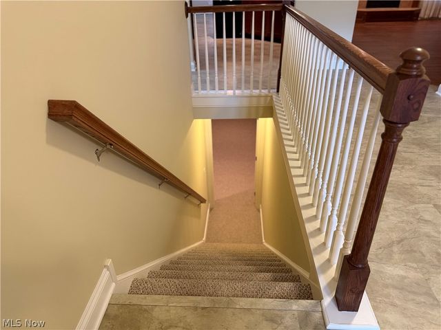 484 Water Pointe Lane, Brunswick, OH 44212