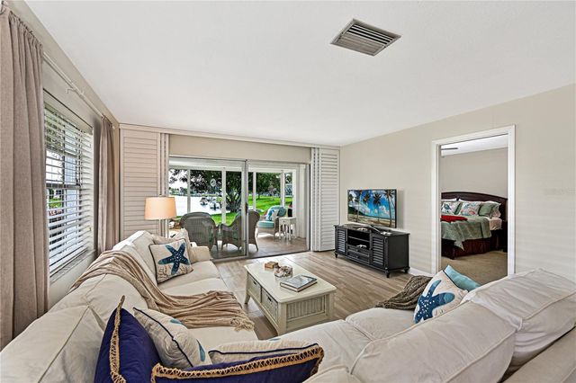 4405 MOUNT VERNON DRIVE, Bradenton, FL 34210