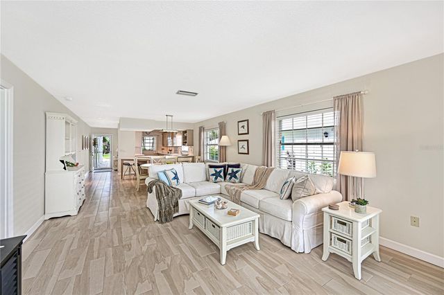 4405 MOUNT VERNON DRIVE, Bradenton, FL 34210