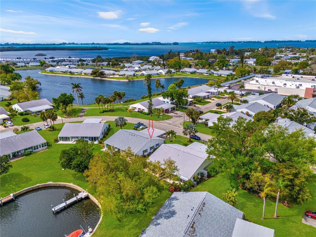 4405 MOUNT VERNON DRIVE, Bradenton, FL 34210