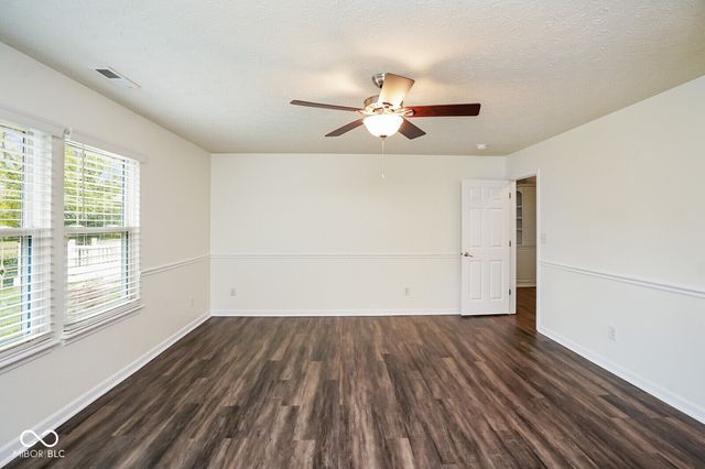 2328 Willowview Drive, Indianapolis, IN 46239