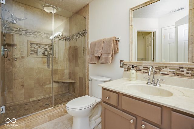 2328 Willowview Drive, Indianapolis, IN 46239