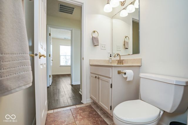 2328 Willowview Drive, Indianapolis, IN 46239