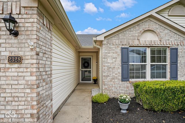 2328 Willowview Drive, Indianapolis, IN 46239