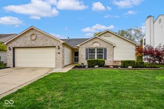 2328 Willowview Drive, Indianapolis, IN 46239