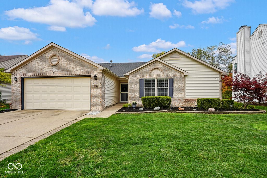2328 Willowview Drive, Indianapolis, IN 46239
