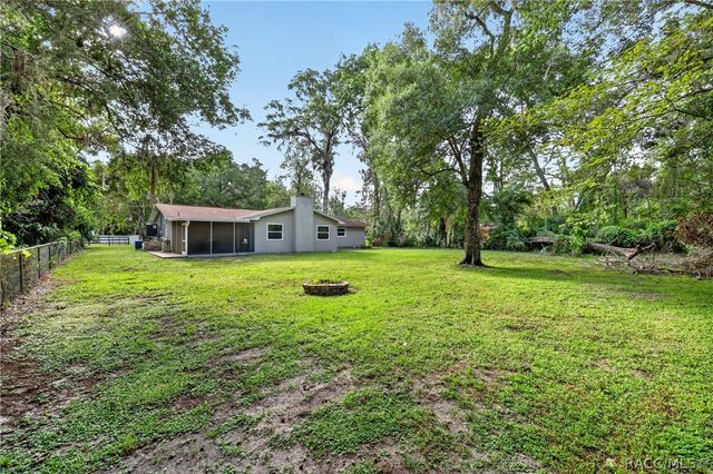 1920 NW 15th Avenue, Crystal River, FL 34428