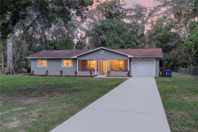 1920 NW 15th Avenue, Crystal River, FL 34428
