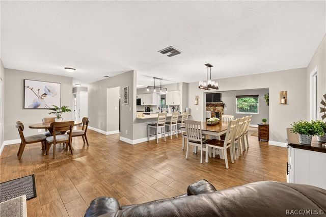 1920 NW 15th Avenue, Crystal River, FL 34428