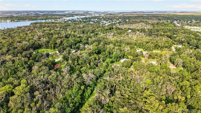 1920 NW 15th Avenue, Crystal River, FL 34428