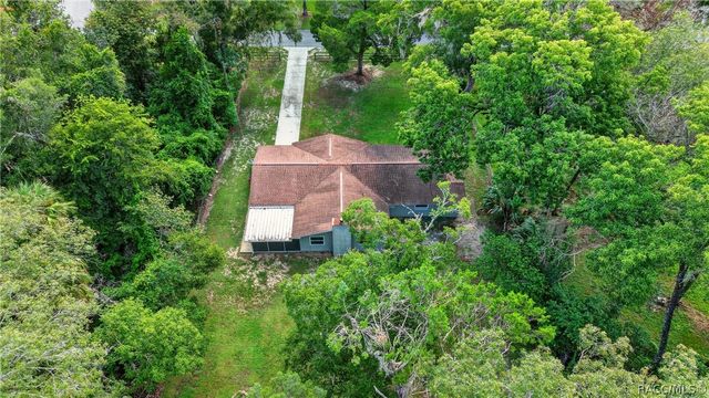 1920 NW 15th Avenue, Crystal River, FL 34428