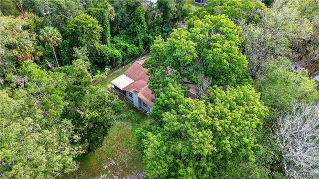 1920 NW 15th Avenue, Crystal River, FL 34428