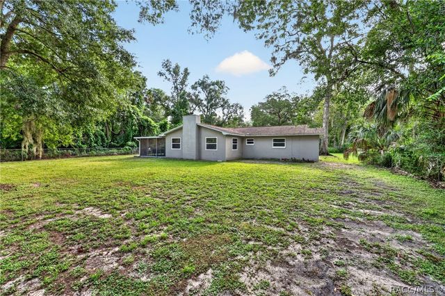 1920 NW 15th Avenue, Crystal River, FL 34428