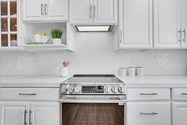 1035 Rockrose Avenue, Sunnyvale, CA 94086