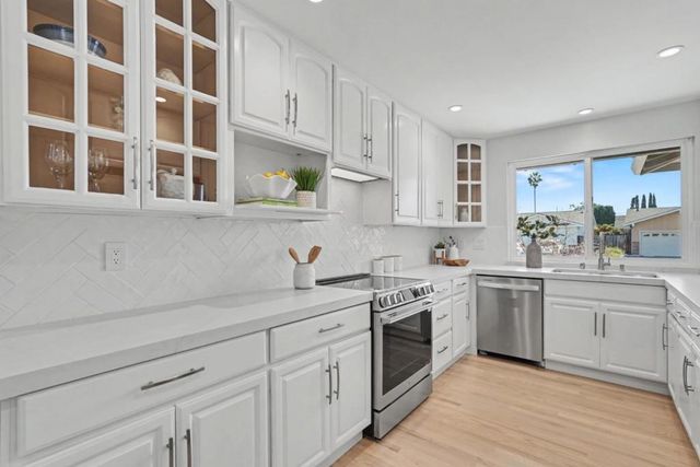 1035 Rockrose Avenue, Sunnyvale, CA 94086