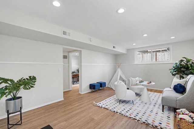 1035 Rockrose Avenue, Sunnyvale, CA 94086