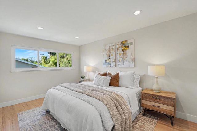 1035 Rockrose Avenue, Sunnyvale, CA 94086