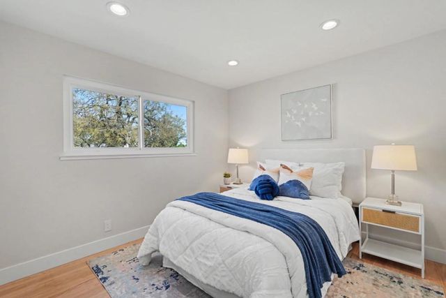 1035 Rockrose Avenue, Sunnyvale, CA 94086