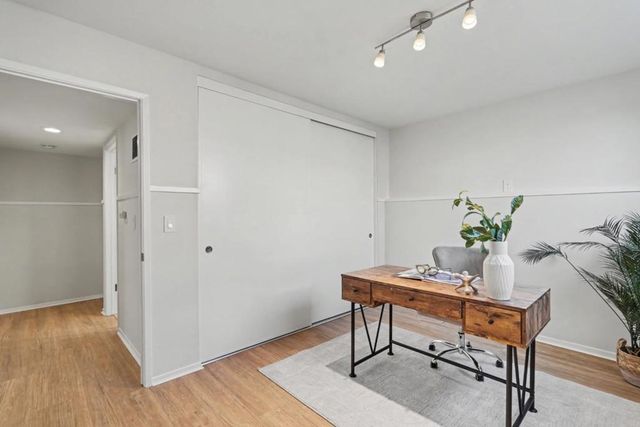 1035 Rockrose Avenue, Sunnyvale, CA 94086