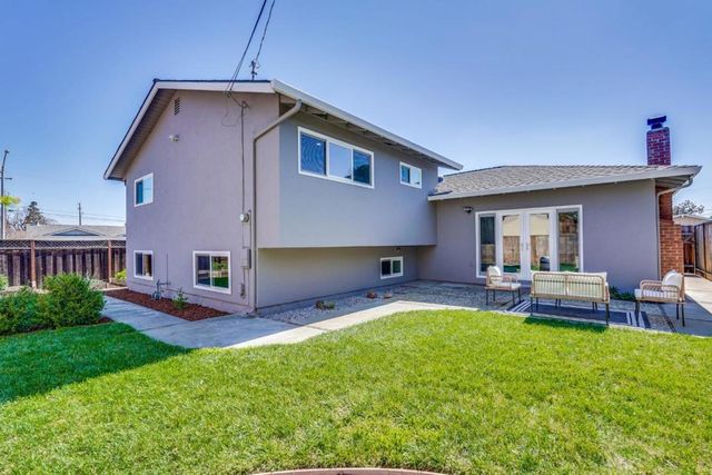1035 Rockrose Avenue, Sunnyvale, CA 94086