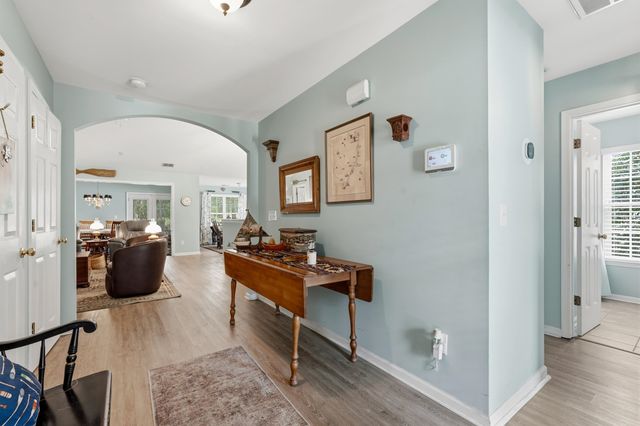 4550 Fringetree Dr., Murrells Inlet, SC 29576
