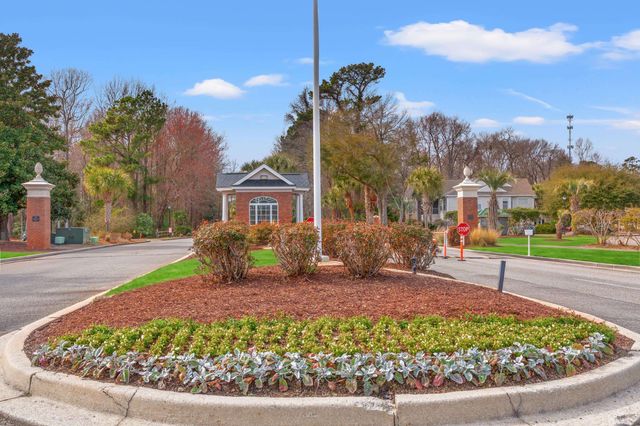 4550 Fringetree Dr., Murrells Inlet, SC 29576