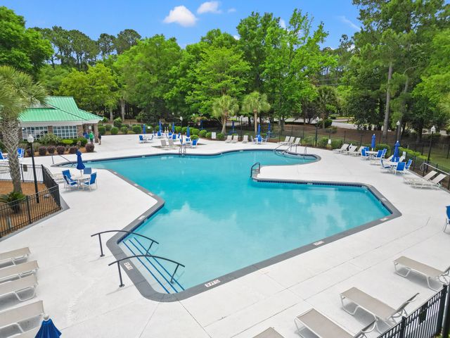 4550 Fringetree Dr., Murrells Inlet, SC 29576