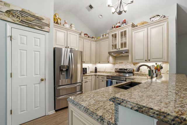 4550 Fringetree Dr., Murrells Inlet, SC 29576