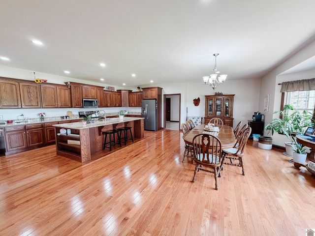 976 Buggs Branch Rd, Marion, KY 42064