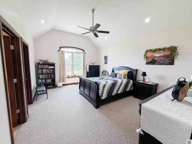 976 Buggs Branch Rd, Marion, KY 42064