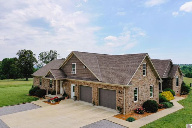 976 Buggs Branch Rd, Marion, KY 42064