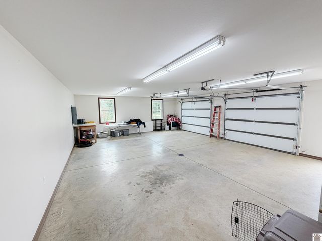 976 Buggs Branch Rd, Marion, KY 42064