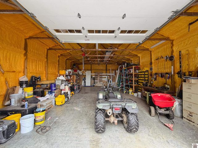 976 Buggs Branch Rd, Marion, KY 42064