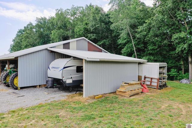 976 Buggs Branch Rd, Marion, KY 42064