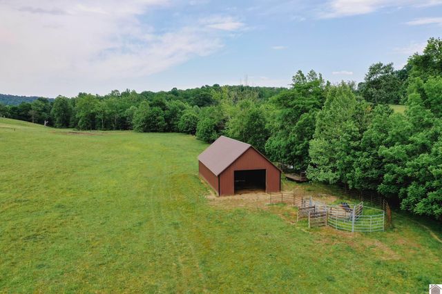 976 Buggs Branch Rd, Marion, KY 42064