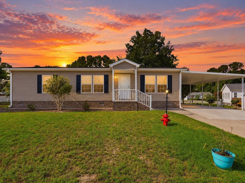 4555 Manitook Dr., Little River, SC 29566 — exterior