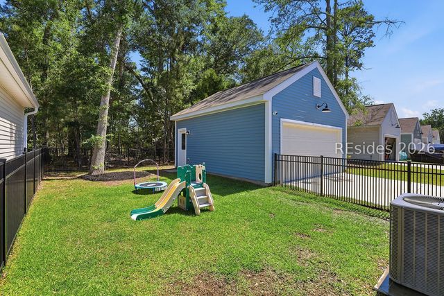 61 Whispering Oaks Cir, Okatie, SC 29909