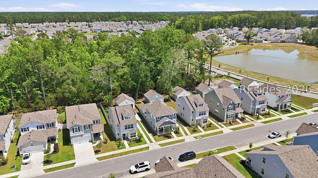 61 Whispering Oaks Cir, Okatie, SC 29909