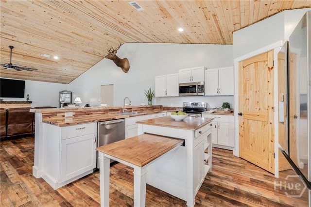 300 Zettler Loop, Guyton, GA 31312